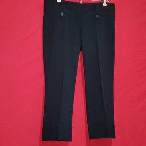 Ladies Capri Pants